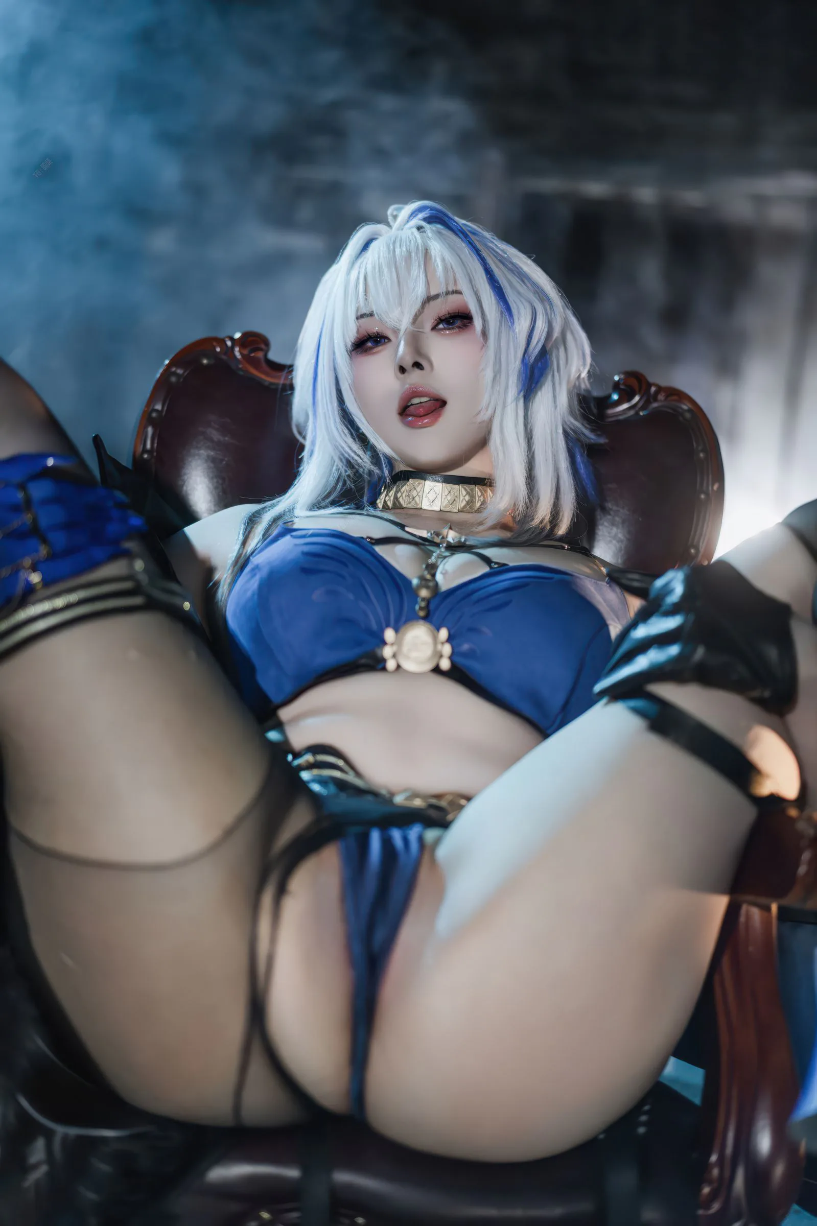 丰满网红绝美丝袜诱惑[28P]-黑丝袜写真